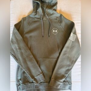Under Armour Olive Green ColdGear Hoodie XL